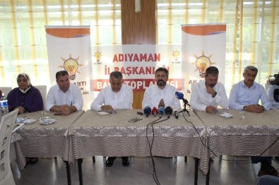 AK Parti Teşkilatı Basınla Buluştu