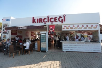 Fuarda Kırçiçeği Rüzgarı