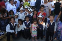 SÜNNET ŞÖLENİ - Roman Çocuklar Erkekliğe İlk Adımını Atacak