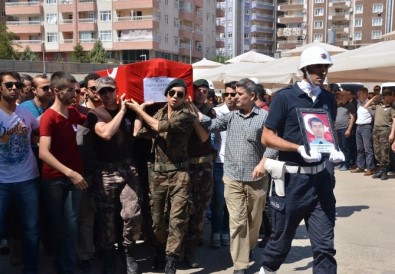 Şehit Polis Memuru Memleketine Uğurlandı