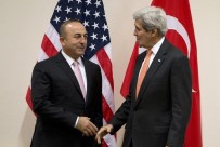 JOHN KERRY - Bakan Çavuşoğlu, ABD'li mevkidaşı Kerry ile görüştü