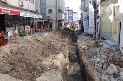 Edirne'de 50 Yıllık Borular Yenilendi
