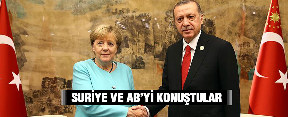 Erdoğan: Türkiye'nin güney sınırında 'terör koridoru' oluşturulmasına izin vermeyeceğiz