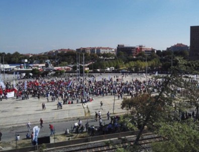HDP'nin Bakırköy mitingine kimse gelmedi