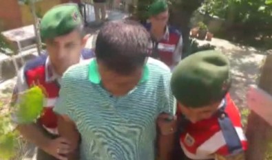 Azılı Dolandırıcıyı Jandarma Suç Üstü Yakaladı