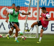 ATİBA HUTCHİNSON - Beşiktaş, Karabükspor Hazırlıklarını Sürdürüyor