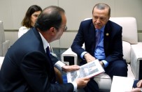 Erdoğan'dan, Hollande'a 15 Temmuz Kitabı