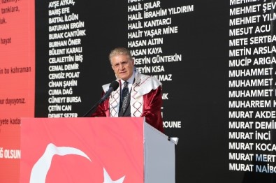 İstanbul Aydın Üniversitesi Ve Beyoğlu Belediyesi 15 Temmuz'u Kitap Haline Getirecek