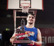 NO FROST - Sokak Basketbolunun Kralı Tacını Taktı