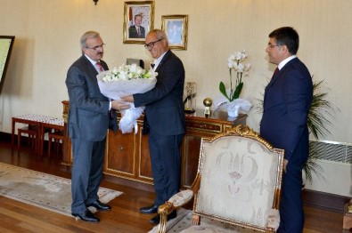 EXPO Genel Sekreteri Işık Ve OAİB Başkanı Bağdatlıoğlu'ndan Vali Karaloğlu'na Ziyaret