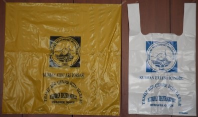 Melikgazi Belediyesi Kurban Kesim Yerlerinde Atık Poşeti Dağıtıyor