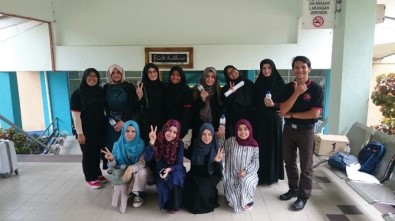 SAÜ İlahiyat Fakültesi Öğrencileri Malezya'ya Gitti