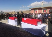 BURHAN KAYATÜRK - Şehit Korucular Gözyaşları Arasında Toprağa Verildi