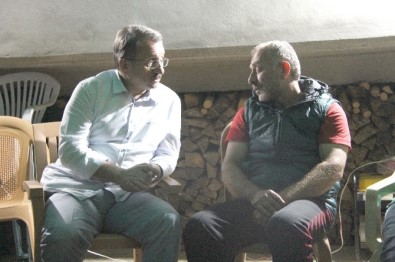 Sütlüoğlu'ndan Efecan'ın Ailesine Ziyaret