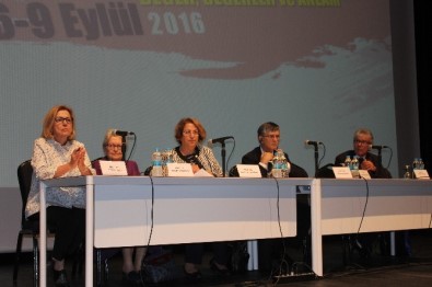 Uluslararası Felsefe Günleri İstanbul'da Başladı