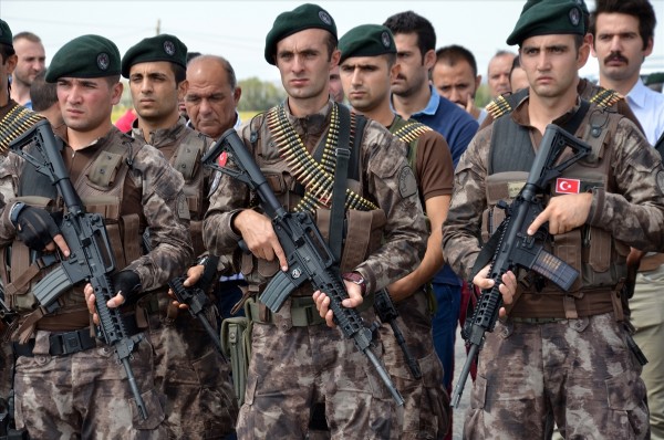 Iğdır'da şehit polisler anıldı