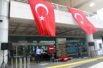 İLKER AYCI - Havalimanı Saldırısı Kurbanlarının İsimleri Ölümsüzleştirildi