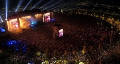 MFÖ, Yıllara Meydan Okuyan Şarkılarıyla EXPO'yu Coşturdu