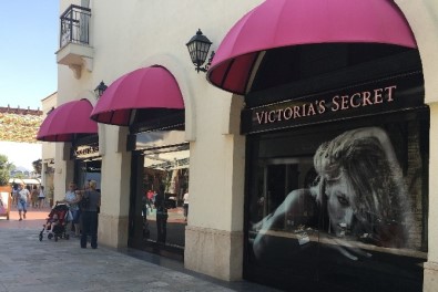 Victoria's Secret İzmir'de İlk Mağazasını Forum Bornova'da Açtı