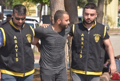 Evini Soydu, Kimliğini Aldı, Polisi Kandıramadı