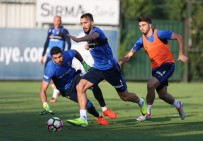 İSMAIL KÖYBAŞı - Fenerbahçe 11 Eksikle Çalıştı