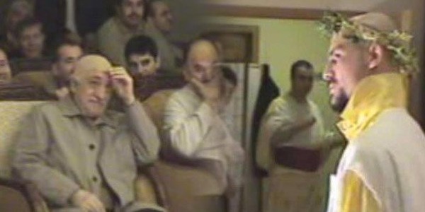 Atalay Demirci'den FETO'ya yaptığı özel gösteri