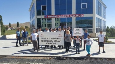 Köprüköy'de Halk Sağlığı Yürüyüşü Düzenlendi