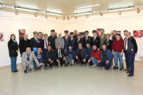 Gazetecilerden 'Bayrak Ve Şehitlerimiz' Temalı Fotoğraf Sergisi