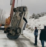 BANKA MEMURU - Hisarcık'ta Trafik Kazası Açıklaması 1 Yaralı