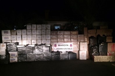 Mardin'de 102 Bin 500 Paket Kaçak Sigara Ele Geçirildi