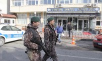 ÖZEL TİM - Samsun Emniyet Müdürlüğü Önünde Güvenlik Önlemleri Artırıldı