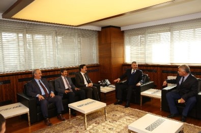 Sivas'ın İlçe Ve Belde Belediye Başkanları Başkan Çelik'i Ziyaret Etti