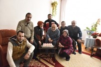 Tosya'da Duayen Gazeteci Mustafa Ünsal'ı, Meslektaşları Ziyaret Etti