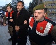DIYARBAKıR AĞıR CEZA MAHKEMESI - Adliyeye Sevk Edilen PKK/KCK Üyesi 1 Kişi Tutuklandı