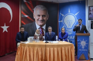 AK Parti'de Daraltılmış İl Danışma Meclis Toplantısı Yapıldı