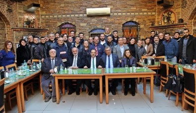 Başkan Cahan, Uşak'taki Basın Mensuplarıyla Buluştu