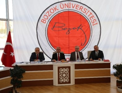 Bozok Üniversitesi Senatosu'ndan Cumhurbaşkanı Erdoğan'a Tam Destek