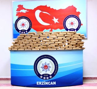 Erzincan'da 51 Kilo Eroin Ele Geçirildi