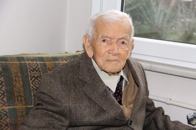 (ÖZEL) 105 Yaşındaki Emekli İstasyon Şefi İsmet İnönü Ve Atatürk'ü Anlattı