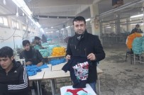 TEKSTİL FABRİKASI - Tekstil Fabrikasına 2 Bin TL'ye Çalışacak İşçi Bulunamıyor