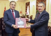 DOĞAN HABER AJANSı - Adalet Bakanlığından 15 Temmuz Kitabı