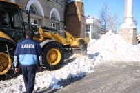 Beyşehir Belediyesi'nin Kar Mesaisi Durmuyor