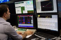 Borsa Çıkışta, Dolar Düşüşte