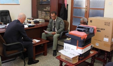 Eritre'de Göçmenlik Ve Vatandaşlık Bürosuna Elektronik Ekipman Desteği
