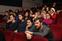 EBRU HELVACIOĞLU - Yönetmen Derviş Zaim Açıklaması 'Seyirciyi Kaçırttık'