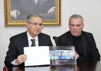 SÜLEYMAN TAPSıZ - 15 Temmuz'da Yaşananlar Ve Şehit Muhammed Yalçın Anısına Kitap Ve CD Bastırıldı