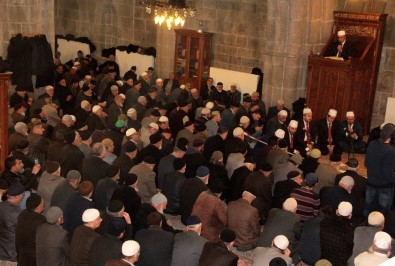 500 Yıllık Gelenek Açıklaması Erzurum'da '1001 Hatim' Duası Yapıldı