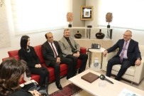 CENGIZ ERGÜN - Akhisarlı Meclis Üyelerinden Başkan Ergün'e Ziyaret