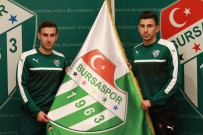 Bursaspor'da Çifte İmza