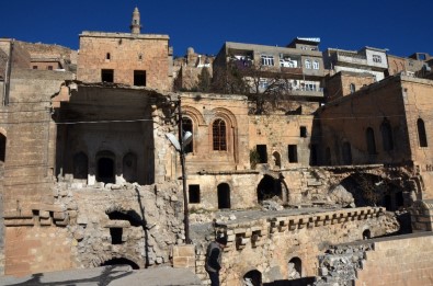 Mardin'de 'Tarih' Yıkılıyor